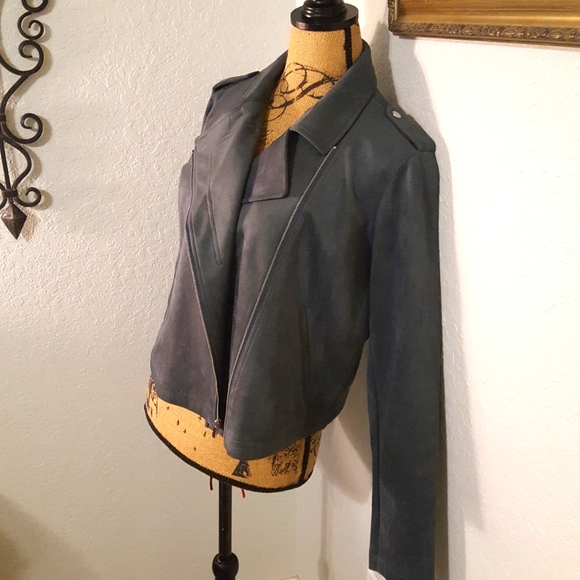 LC Lauren Conrad Jackets & Blazers - Lauren Conrad faux suede jacket in beautiful green color.